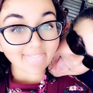 Meet your Posher, Ariel